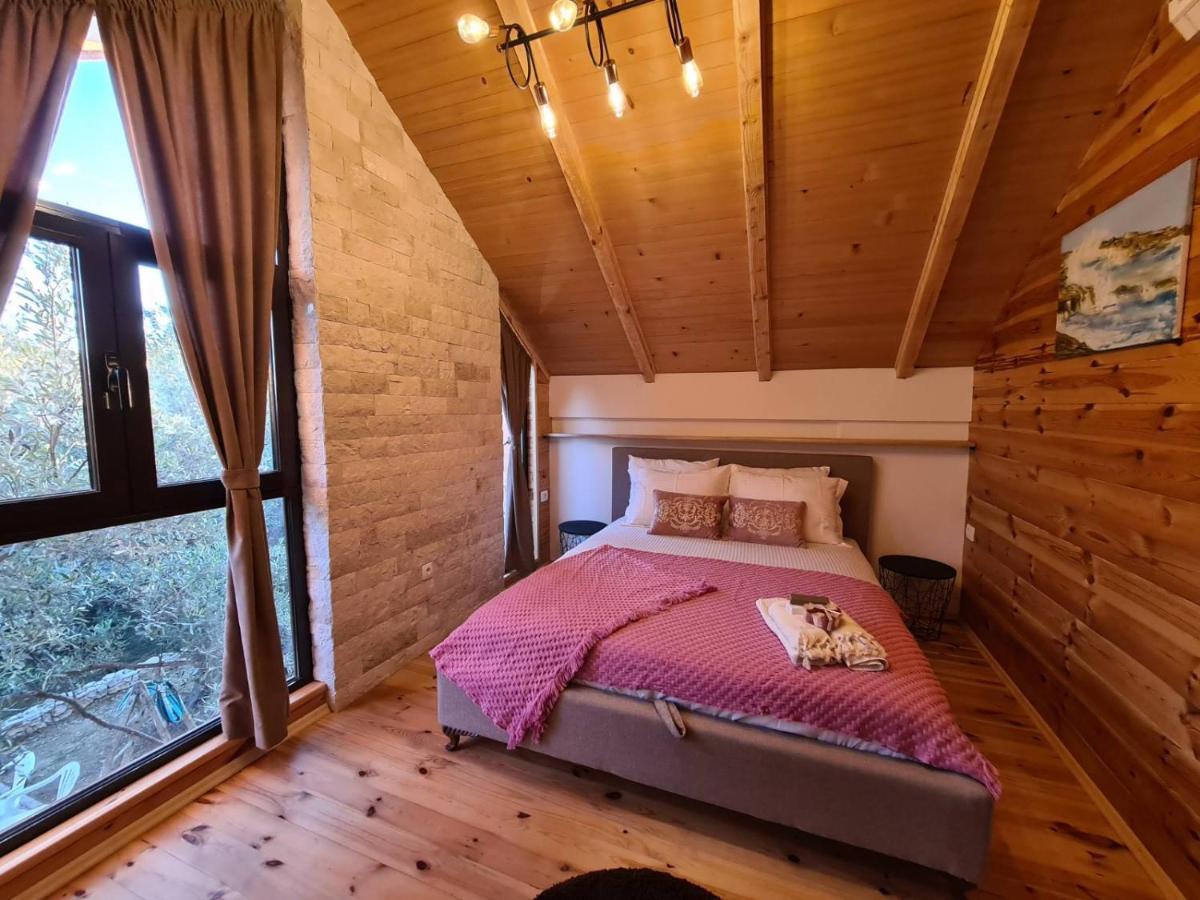 Olea Cottage 울친 외부 사진